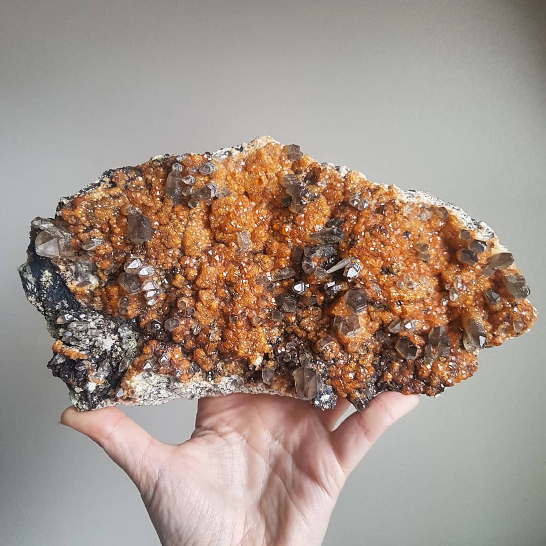 Spessartine Garnet and Smokey Quartz Plate XL - Raw