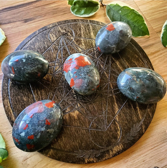 Seftonite bloodstone palmstone, piece 2, green and red mineral mix